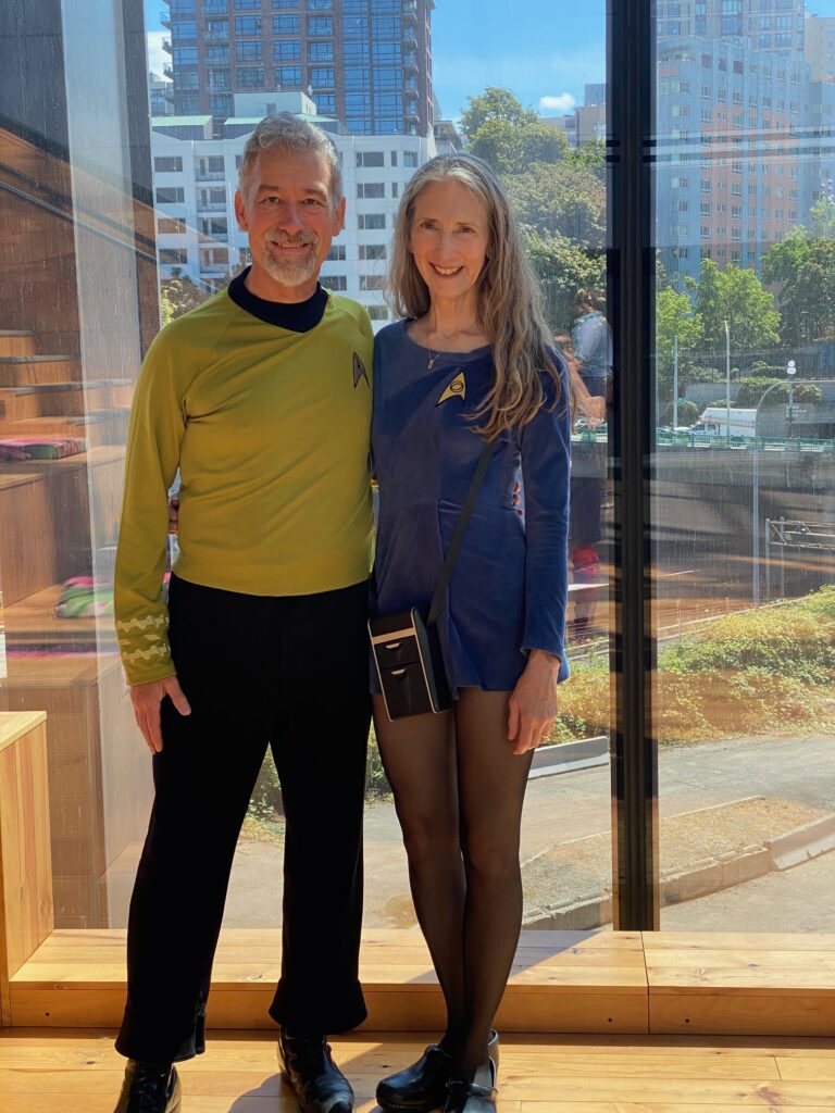 A couple in TOS Star Trek costumes.